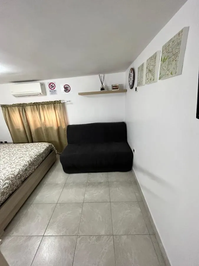 Bed and Breakfast Regy Nápoles