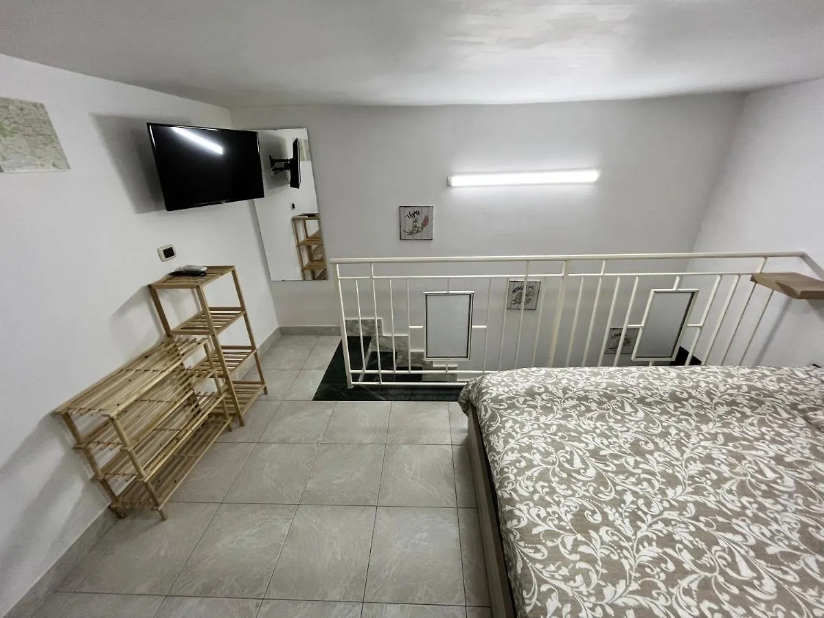 Bed and Breakfast Regy Nápoles