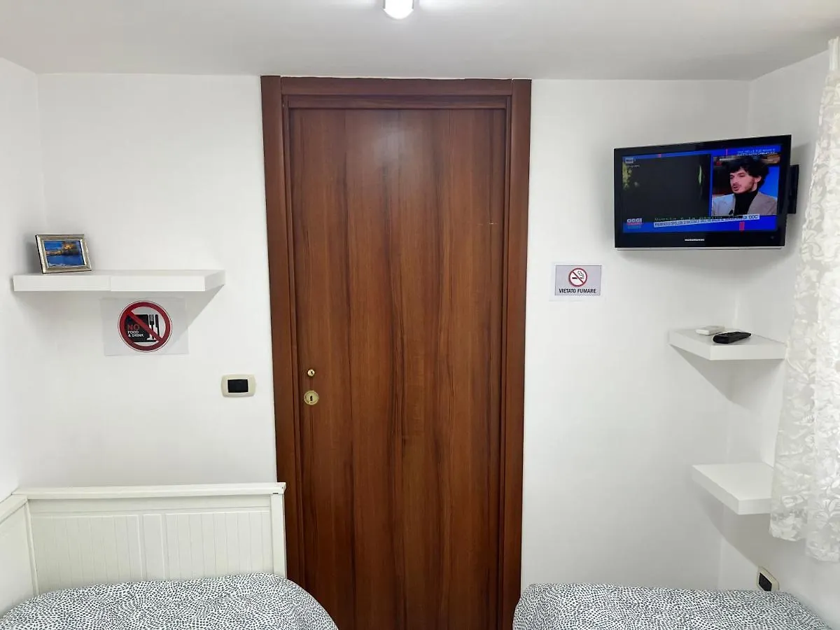 Bed and Breakfast Regy Nápoles