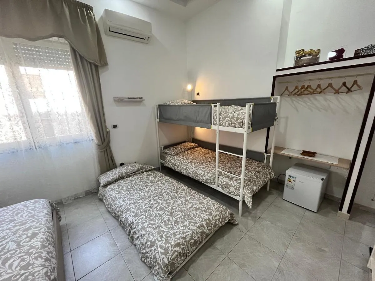 Bed and Breakfast Regy Nápoles