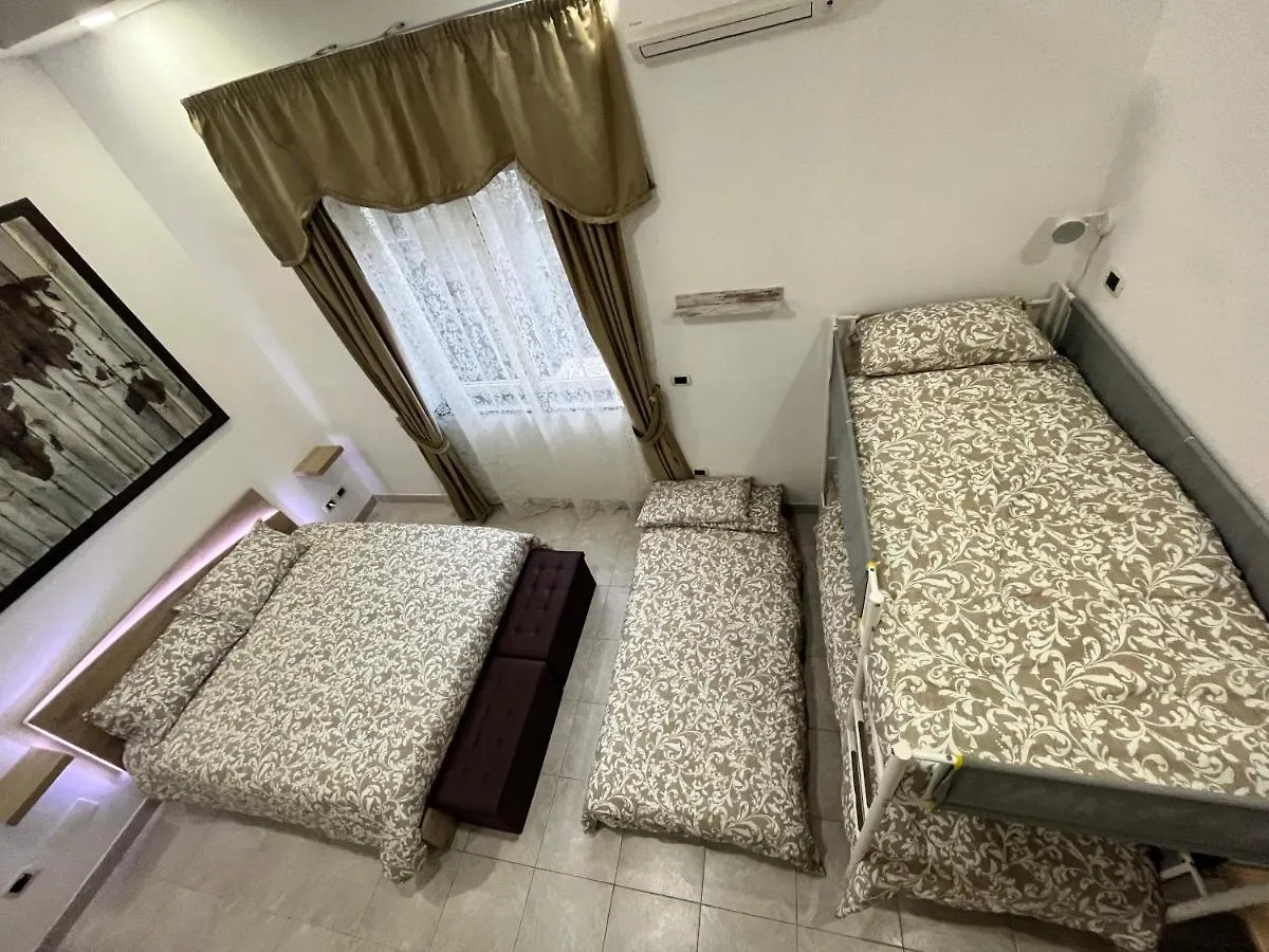 Bed and Breakfast Regy Nápoles