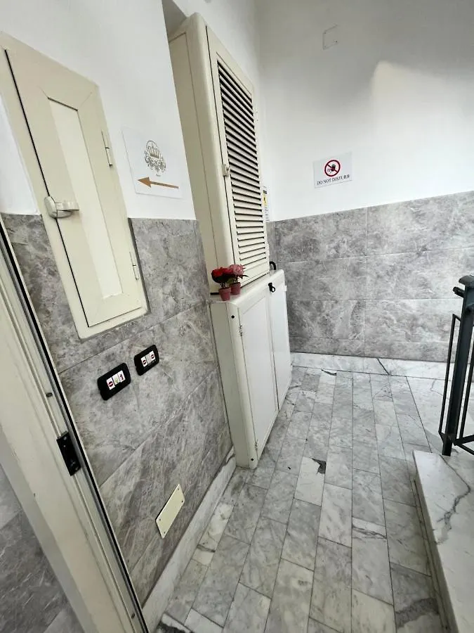 Bed and Breakfast Regy Nápoles 0*,  Italia