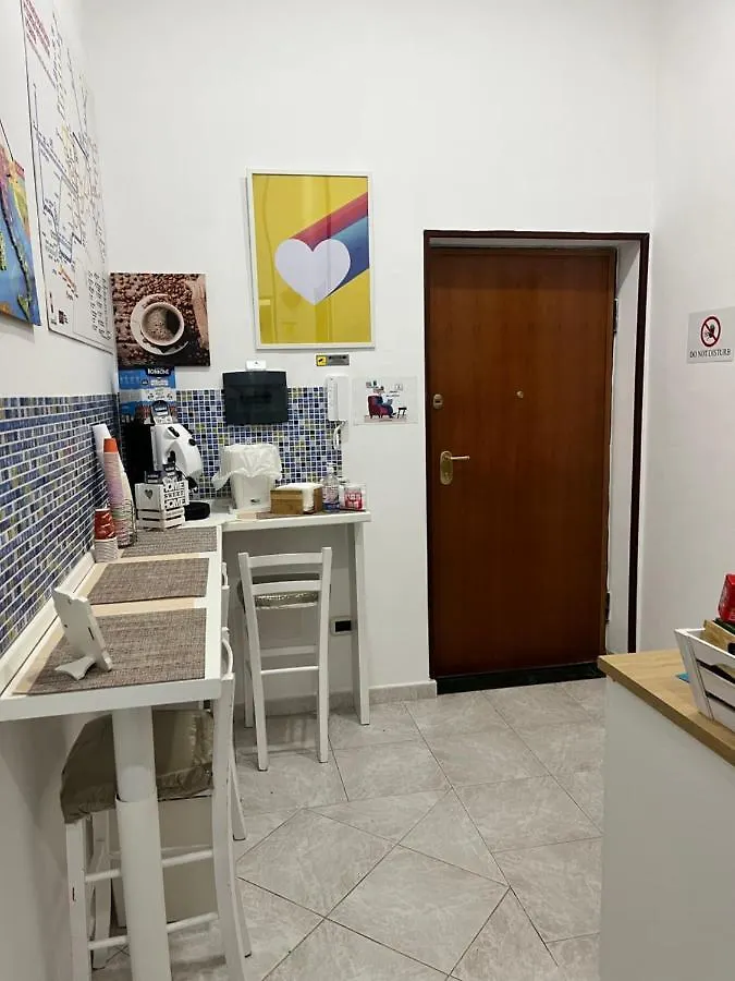 Regy Bed & Breakfast Naples Italy